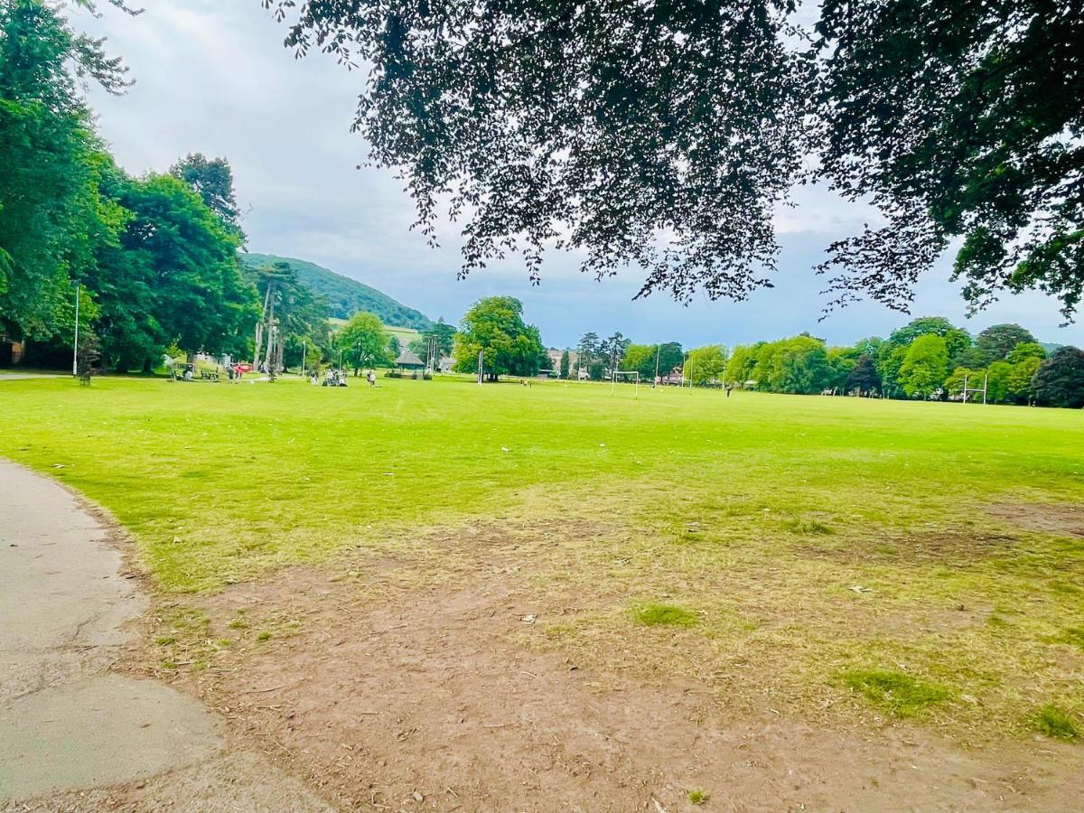 Tanglewood House Abergavenny With Private Parking Villa Екстериор снимка