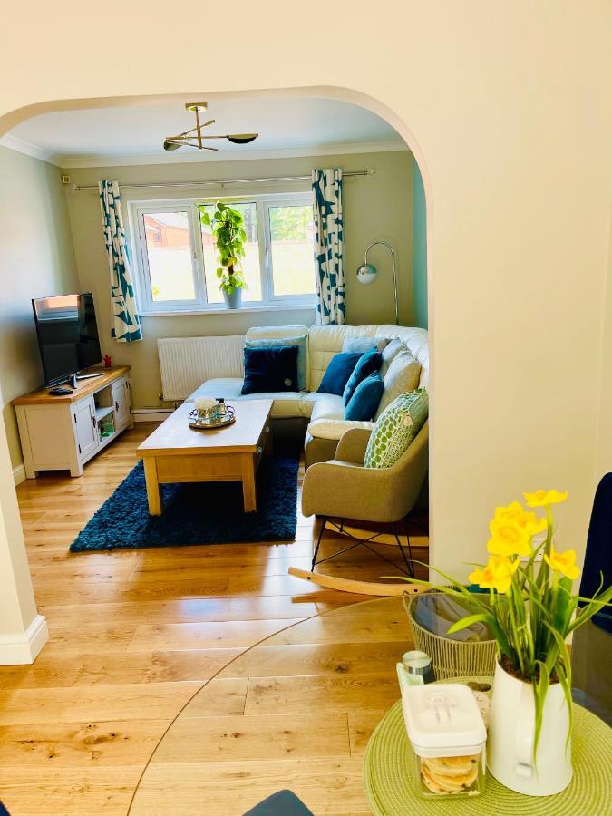 Tanglewood House Abergavenny With Private Parking Villa Екстериор снимка