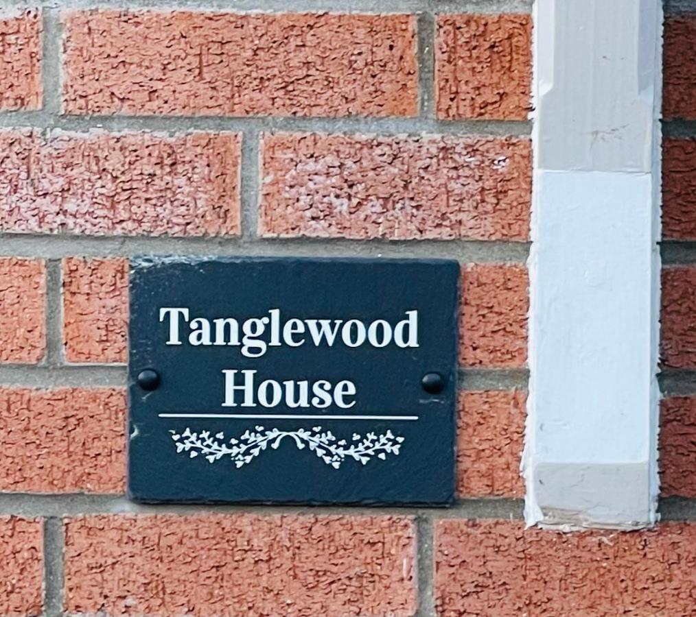 Tanglewood House Abergavenny With Private Parking Villa Екстериор снимка
