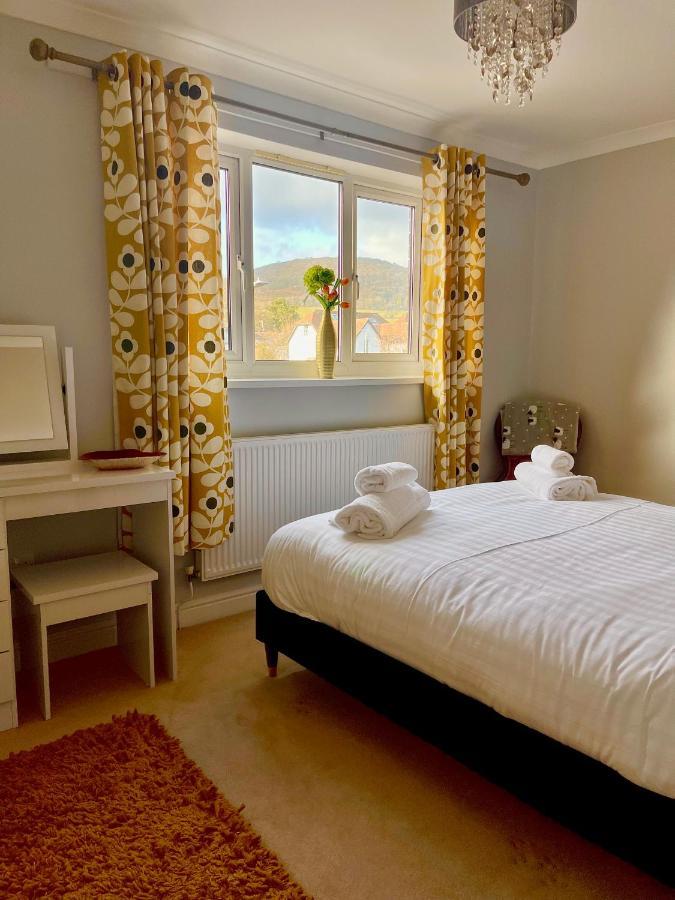 Tanglewood House Abergavenny With Private Parking Villa Екстериор снимка